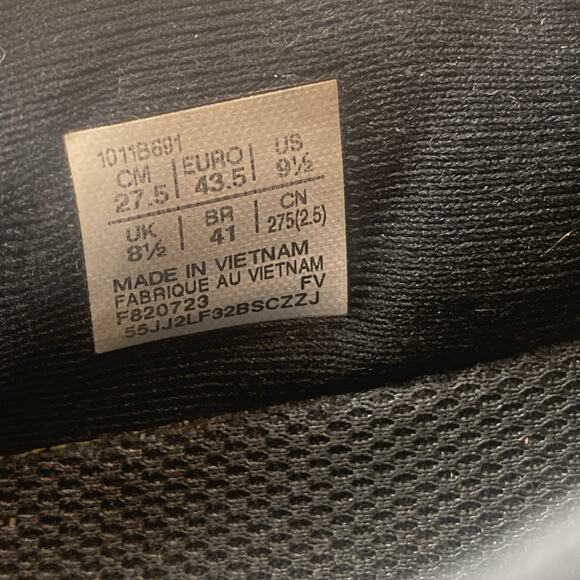 ASICS GT 2000-12 Black Glow Yellow Mens Size 9.5 Green Running Shoes 1011B691 - Picture 12 of 13